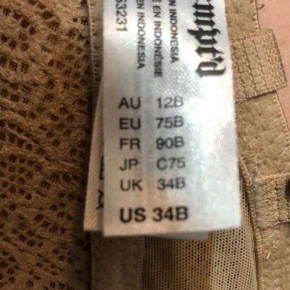 B.Tempt'd Nude Lightly Padded Underwire Bra 34B - Picture 15 of 16